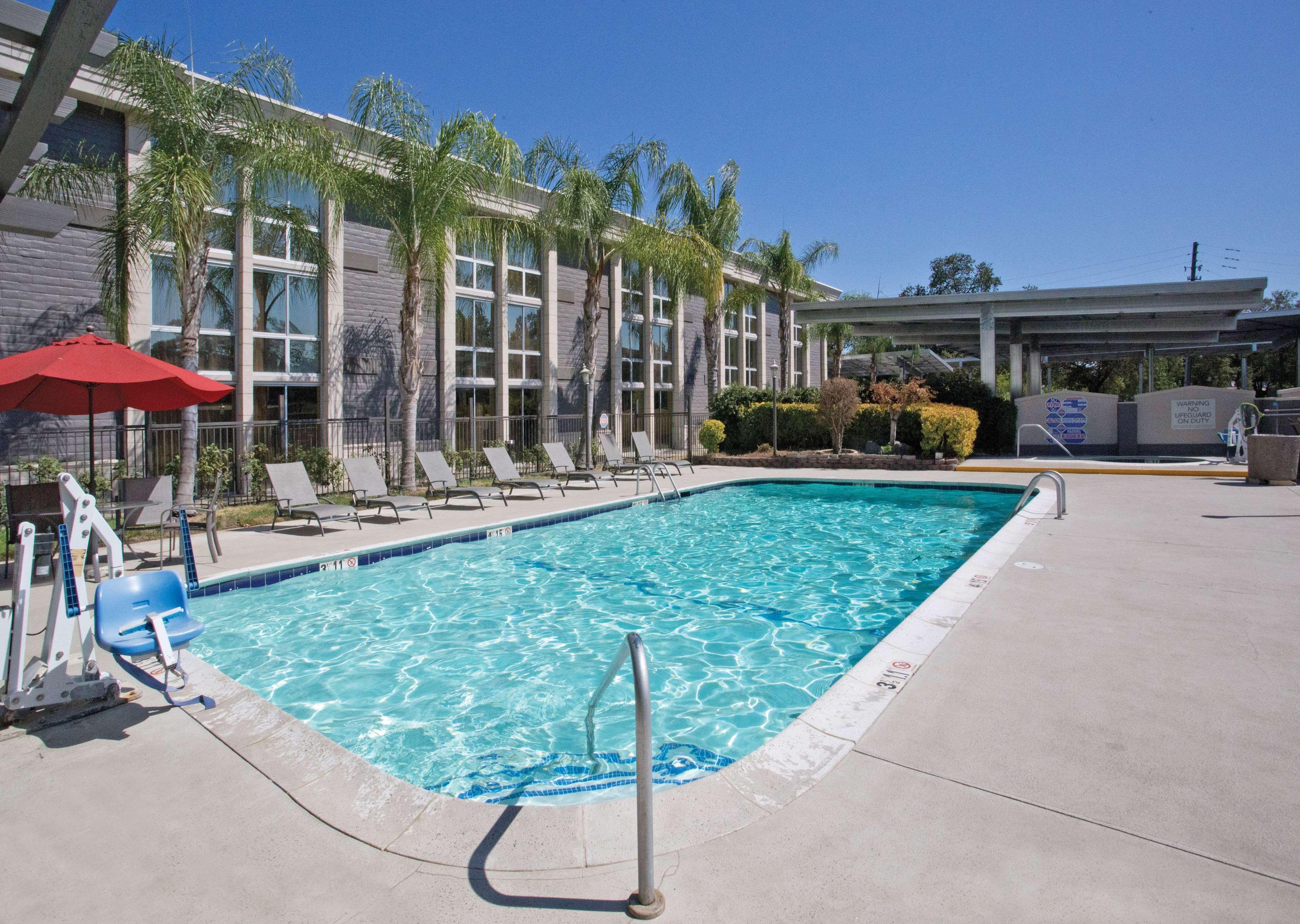 Doubletree By Hilton Chico, Ca Hotell Exteriör bild